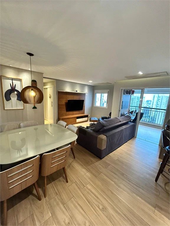 Apartamento à venda com 2 quartos, sendo 1 suíte, em Parque Reboucas, São Paulo, SP
