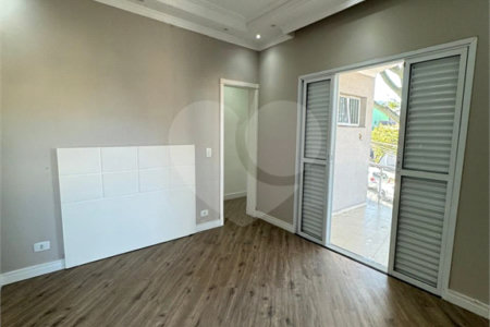 Casa à venda com 4 suítes em Vila Nova Parada, São Paulo, SP