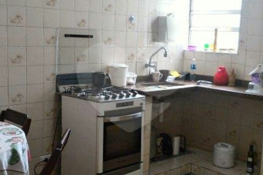 Sobrado à venda com 6 quartos em Santa Teresinha, São Paulo, SP