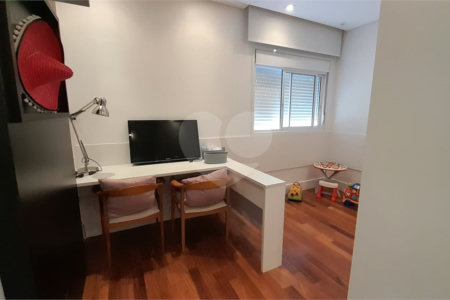 Apartamento à venda com 3 suítes em Nova Petrópolis, São Bernardo do Campo, SP