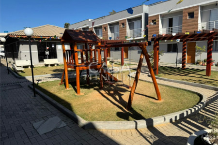 Casa de Vila à venda com 2 suítes em Chácaras do Rosário, Franco da Rocha, SP