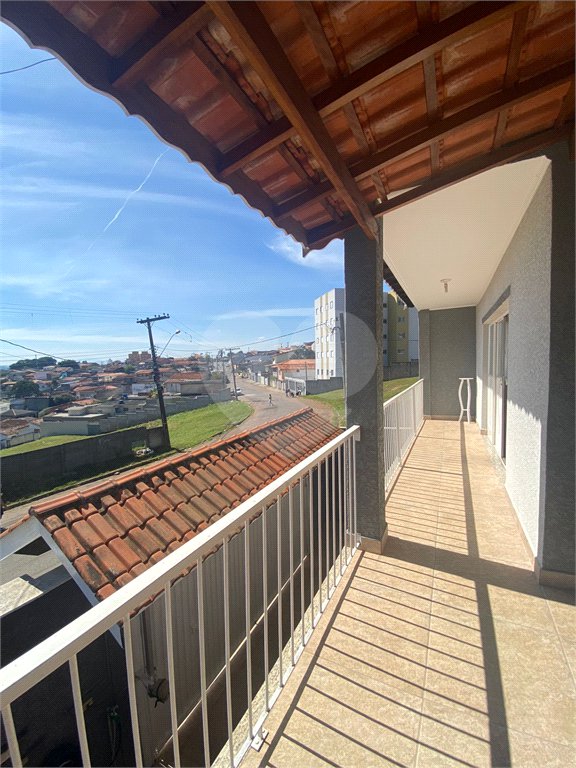 Casa à venda com 2 quartos, sendo 1 suíte, em Jardim Alvinópolis, Atibaia, SP