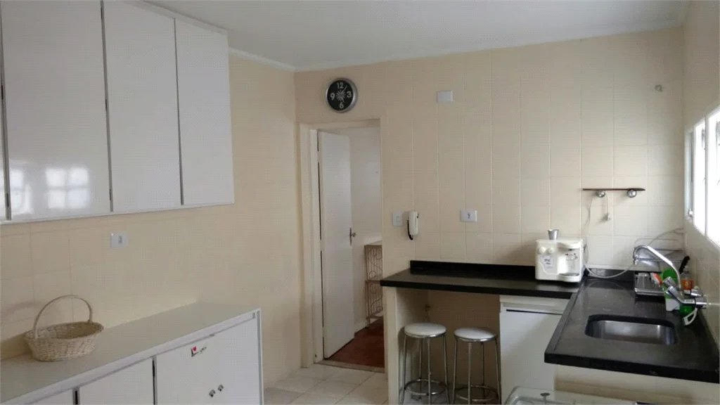 Sobrado à venda com 3 quartos, sendo 1 suíte, em Brooklin Paulista, São Paulo, SP
