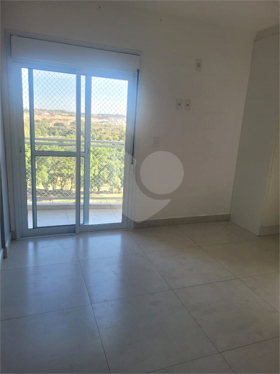 Apartamento à venda com 2 quartos, sendo 1 suíte, em Vila Teixeira, Salto, SP