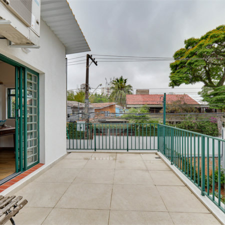Casa para alugar com 5 quartos, sendo 3 suítes,  em Chácara Monte Alegre, São Paulo, SP