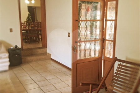 Casa à venda com 3 quartos, sendo 1 suíte, no condomínio Acmti - Colinas do Mosteiro, Terras de Itaici e Recanto dos Pássaros, Indaiatuba - SP