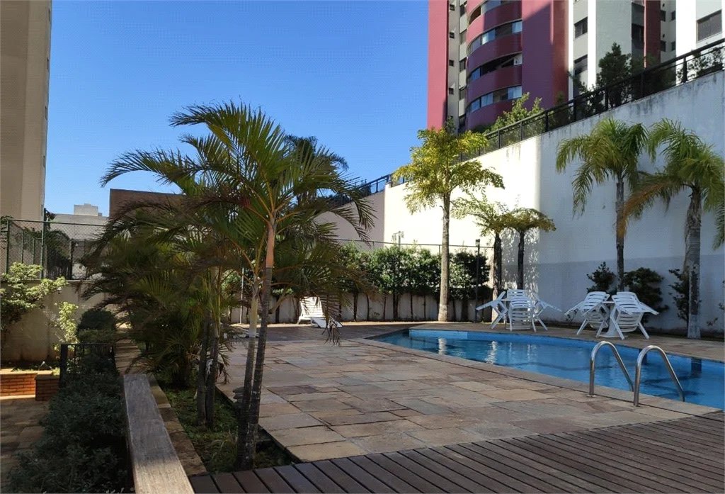 Apartamento à venda com 4 quartos, sendo 2 suítes, em Fazenda Morumbi, São Paulo, SP