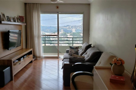 Apartamento à venda com 2 quartos em Jardim Ivana, São Paulo, SP