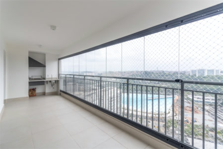Apartamento à venda com 2 suítes em Santo Amaro, São Paulo, SP