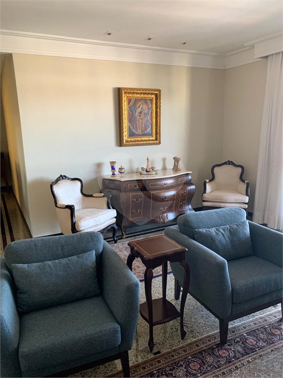 Apartamento à venda com 4 suítes em Quilombo, Cuiabá, MT