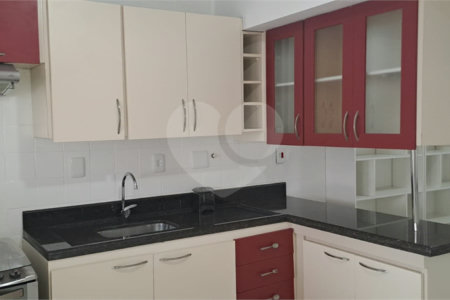Apartamento à venda com 3 quartos, sendo 1 suíte, em Vila Paulicéia, São Paulo, SP