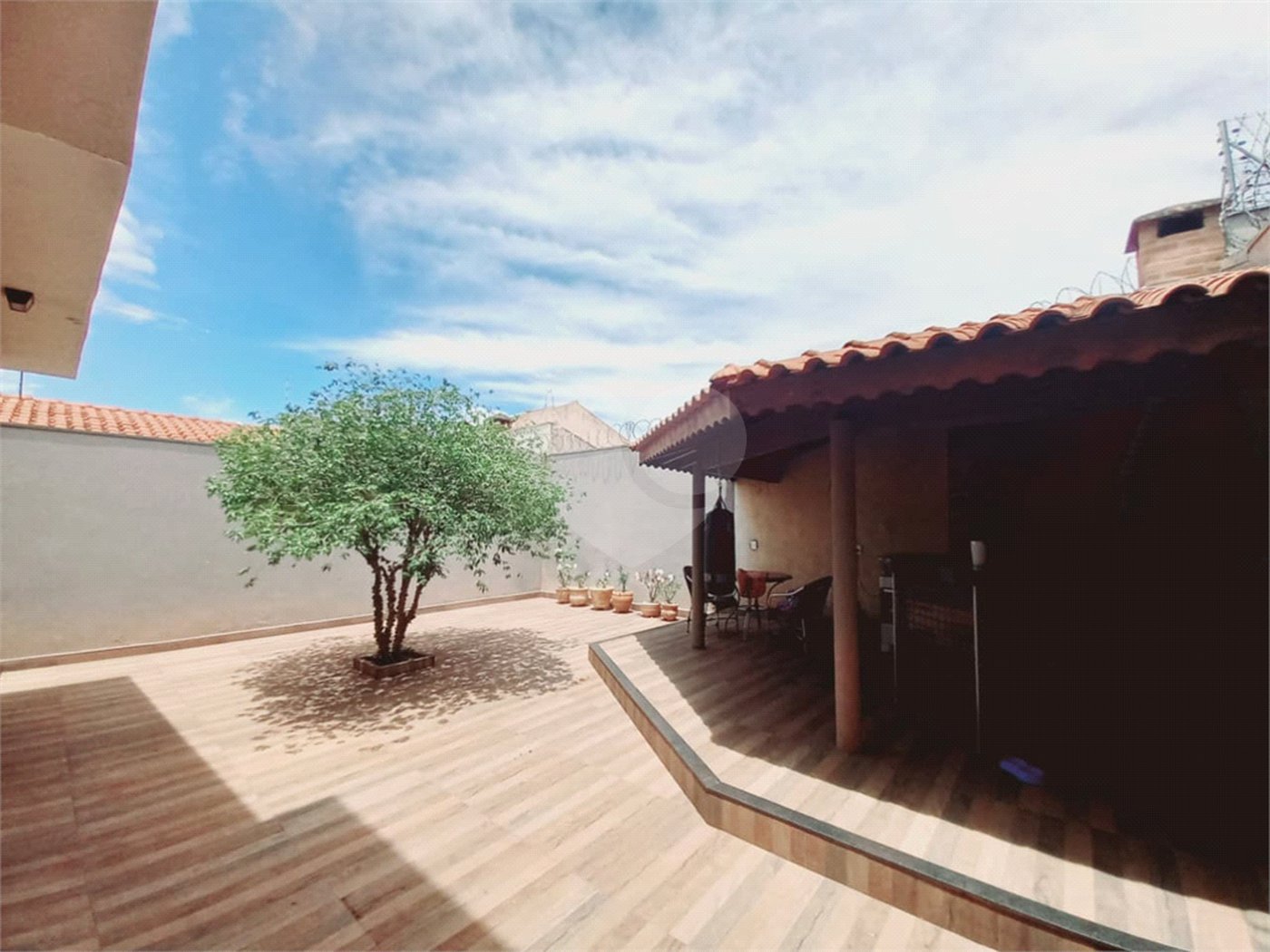 Casa à venda com 3 suítes em Parque dos Lagos, Ribeirão Preto, SP