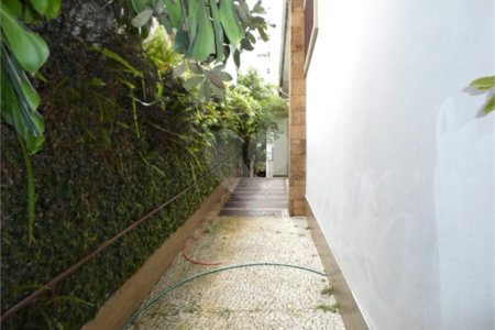 Casa à venda com 2 suítes em Paraíso, São Paulo, SP