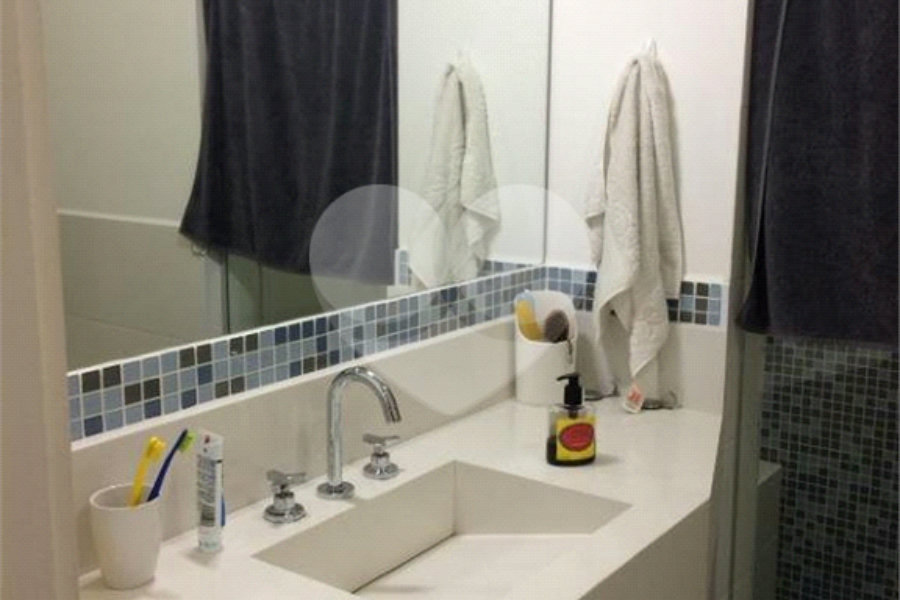 Apartamento à venda com 4 quartos, sendo 2 suítes, em Consolação, São Paulo, SP