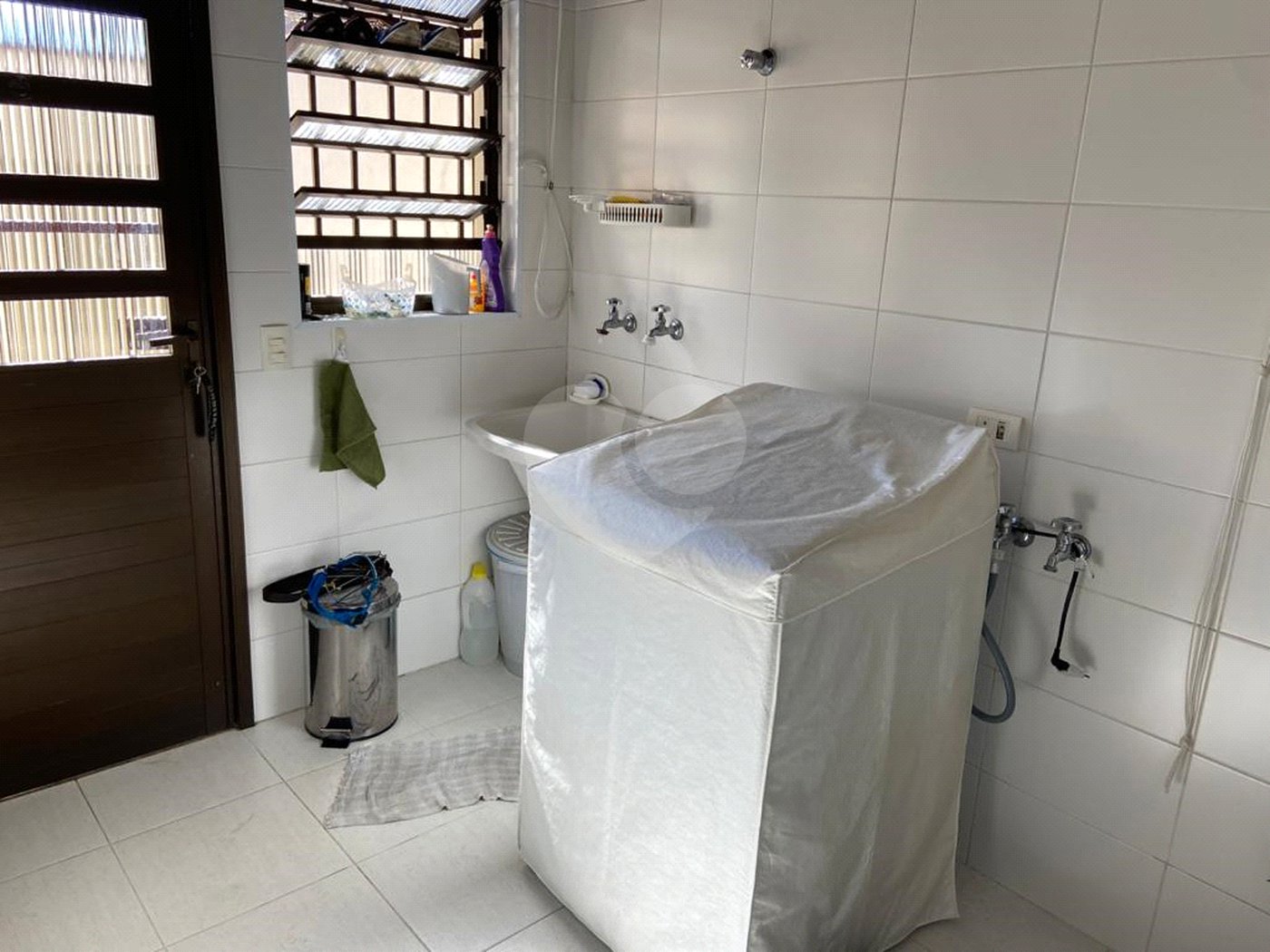 Sobrado à venda com 3 quartos, sendo 1 suíte, em Horto Florestal, São Paulo, SP