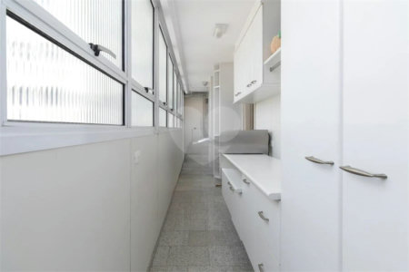 Apartamento á venda - Liberdade
