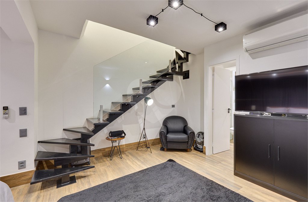 Apartamento à venda com 1 suíte em Vila Olímpia, São Paulo, SP
