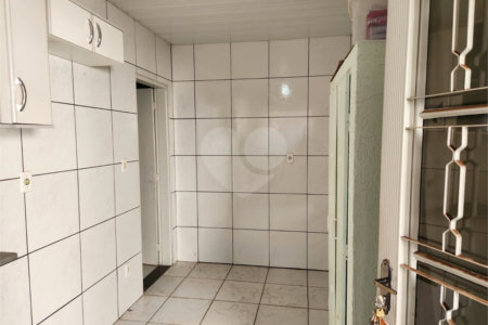 Casa à venda com 4 quartos, sendo 1 suíte, no Centro, Araraquara, SP