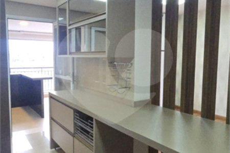 Apartamento à venda com 3 suítes em Anhangabaú, Jundiaí, SP