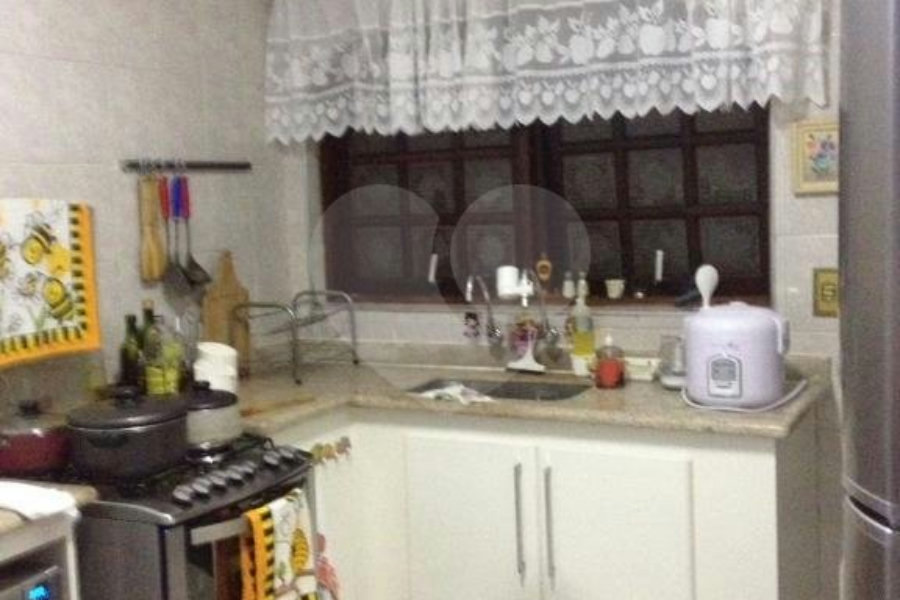 Sobrado à venda com 3 quartos, sendo 2 suítes, em Parque Edu Chaves, São Paulo, SP