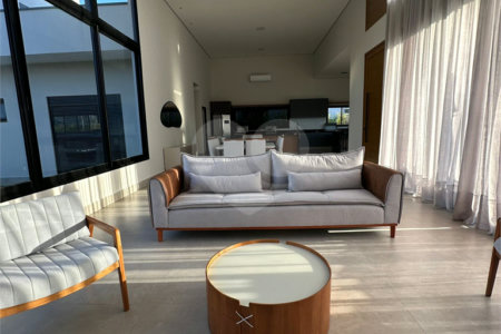 Casa à venda com 4 suítes no condomínio Parque Ytu Xapada, Itu - SP