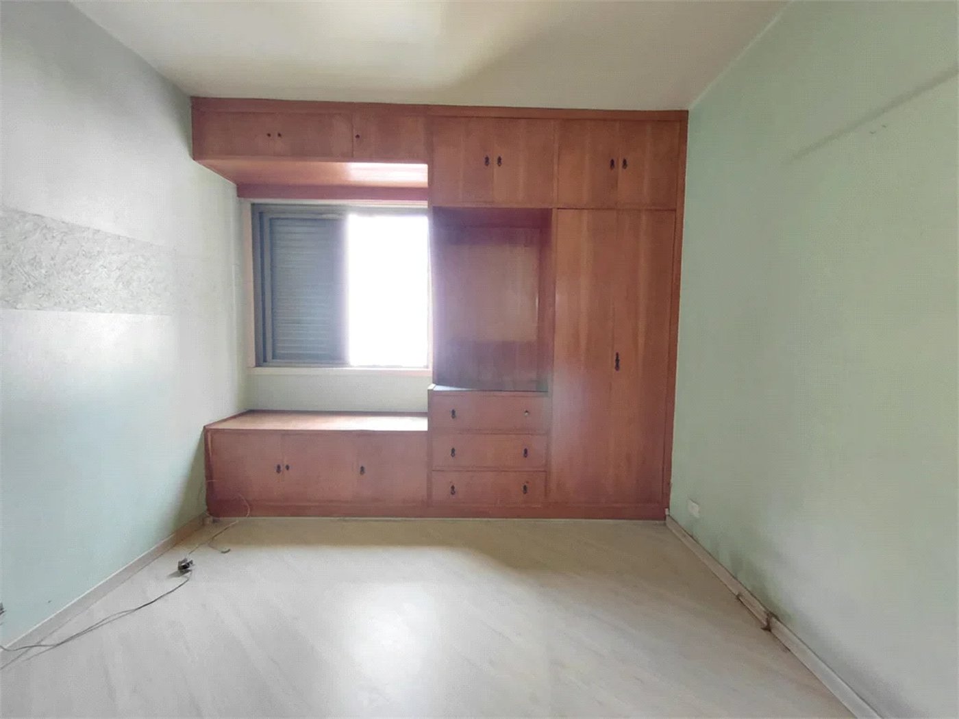 Apartamento à venda com 2 quartos em Vila Romana, São Paulo, SP