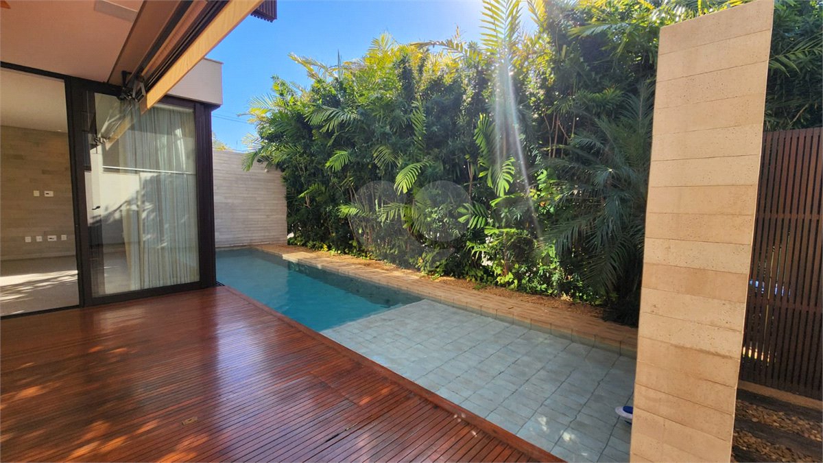 Casa à venda com 4 suítes no condomínio Mont Blanc, Sorocaba - SP