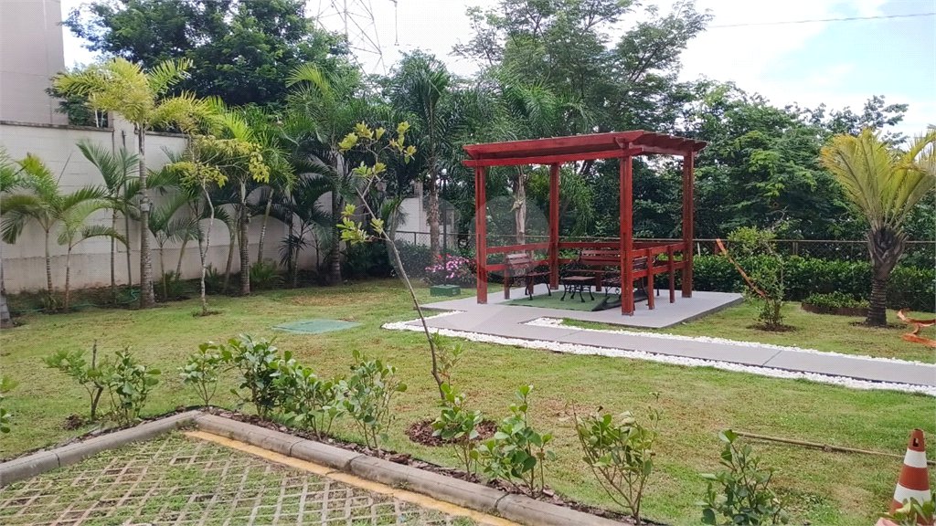 Apartamento à venda - Jardim Íris