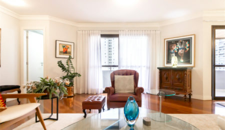 Apartamento à venda com 4 quartos, sendo 2 suítes, em Alto da Boa Vista, São Paulo, SP