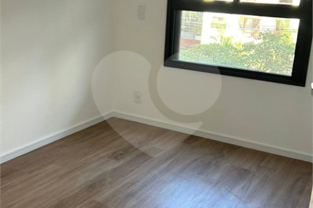 Apartamento à venda ou para alugar com 1 quarto em Pinheiros, São Paulo, SP