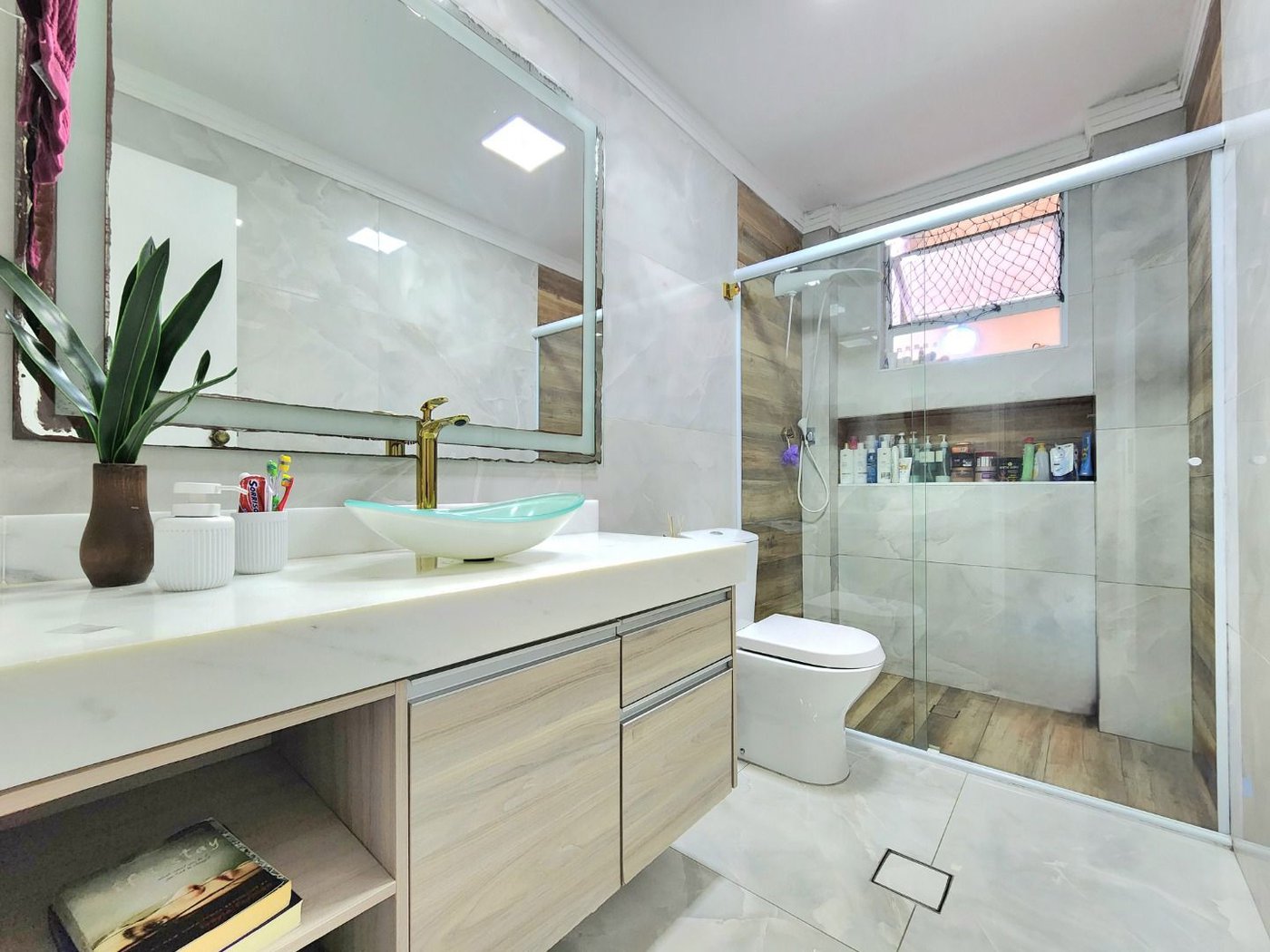 Apartamento com 2 dormitórios à venda, 92 m² por R$ 650.000,00 - Boa Vista - São Vicente/SP