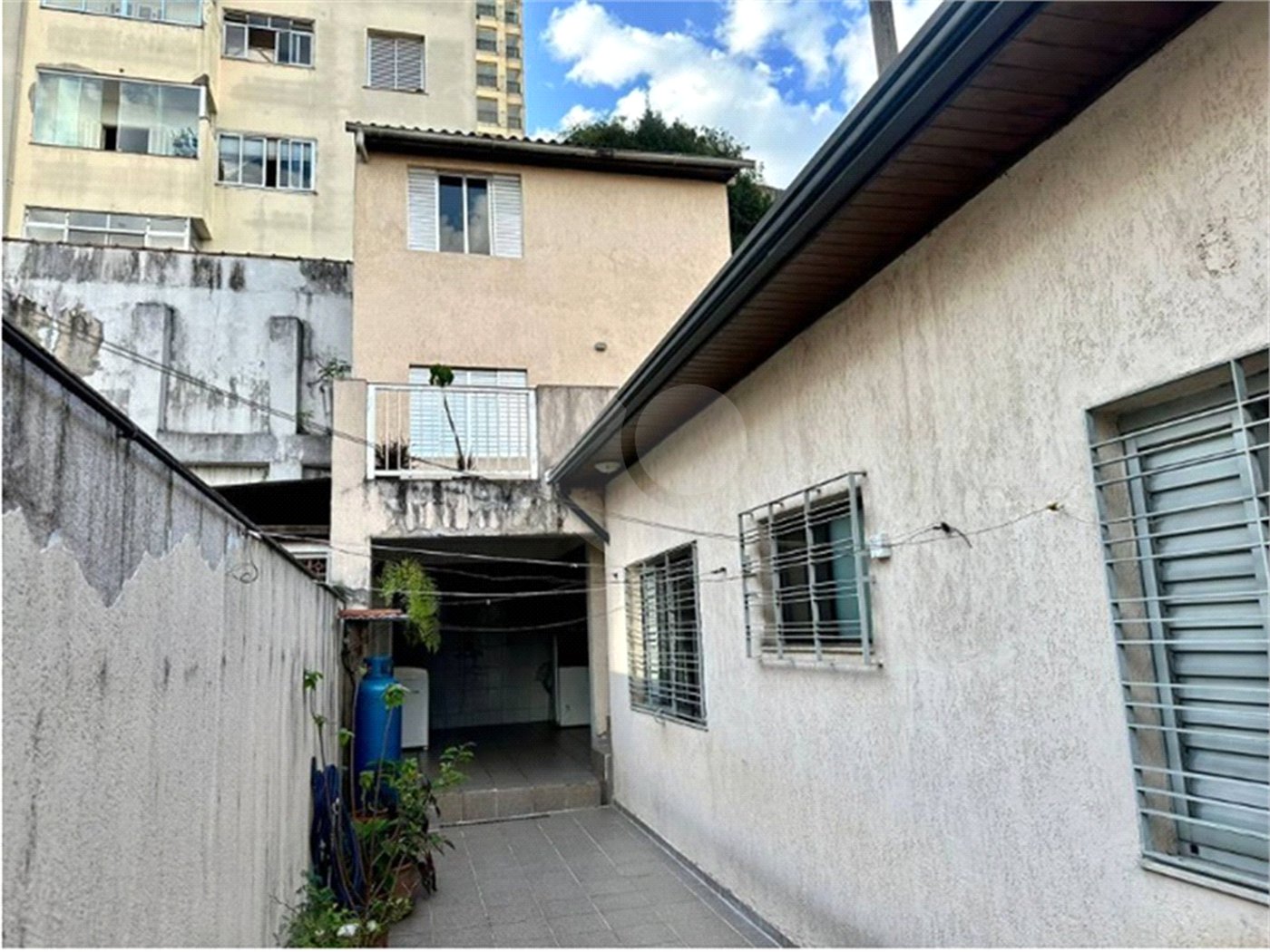Casa à venda com 3 quartos, sendo 1 suíte,  em Santana, São Paulo, SP