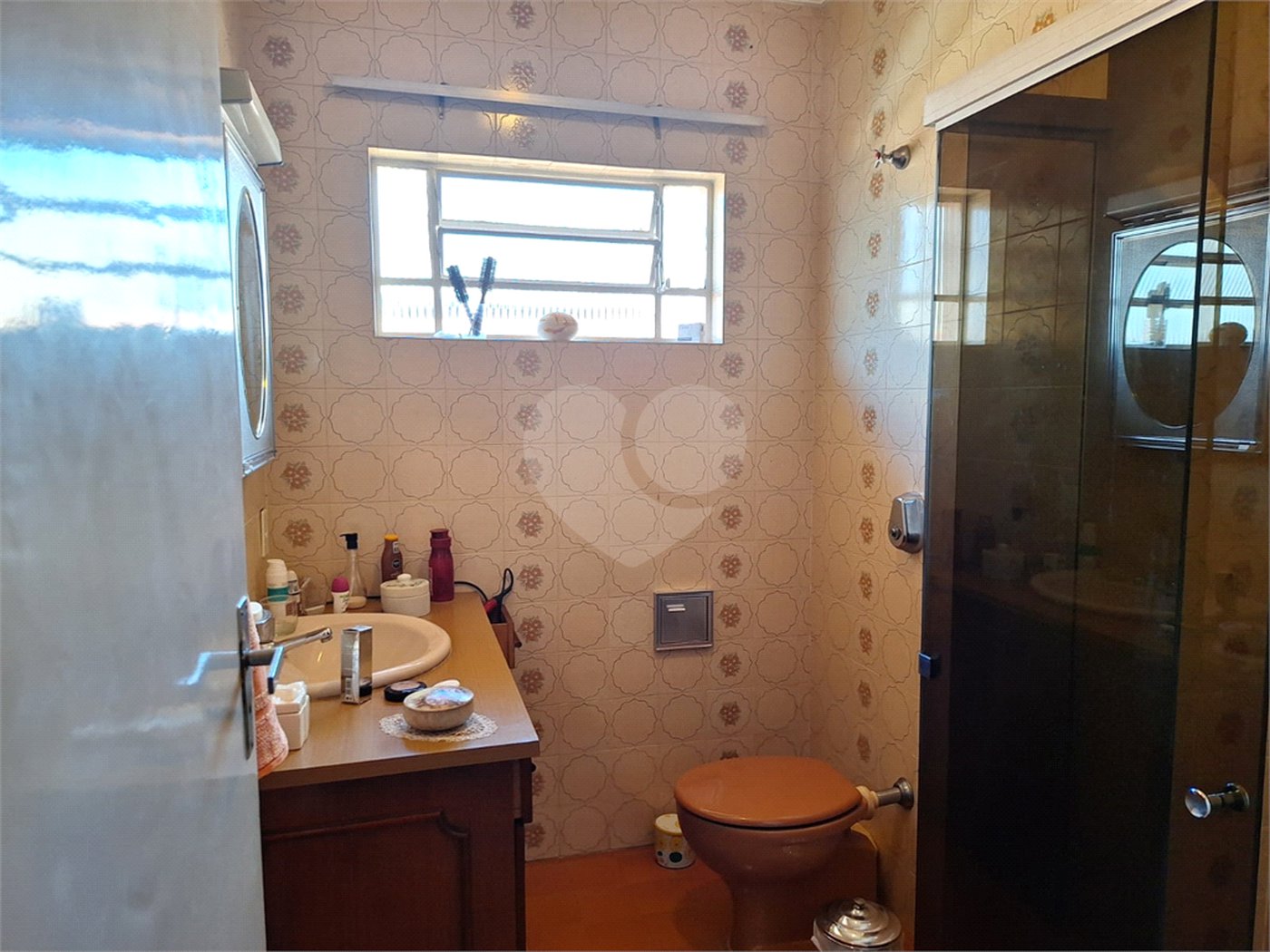 Sobrado à venda com 3 quartos, sendo 1 suíte, em Vila Gustavo, São Paulo, SP