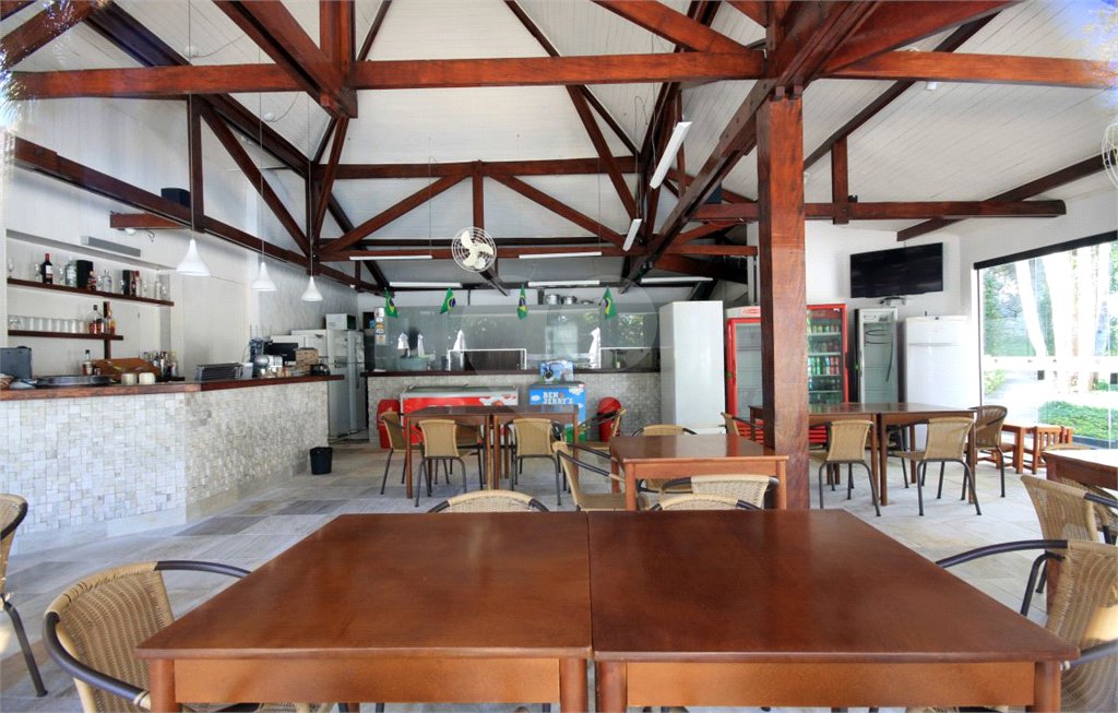 Apartamento à venda com 3 suítes em Alto da Boa Vista, São Paulo, SP