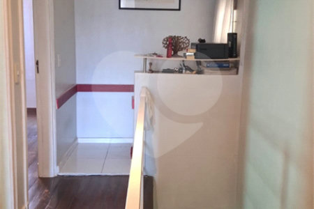 Sobrado à venda com 3 suítes em Vila Pompéia, São Paulo, SP