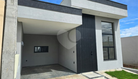 Casa à venda com 2 quartos, sendo 1 suíte, em Residencial Lago dos Ipês, Itapetininga, SP