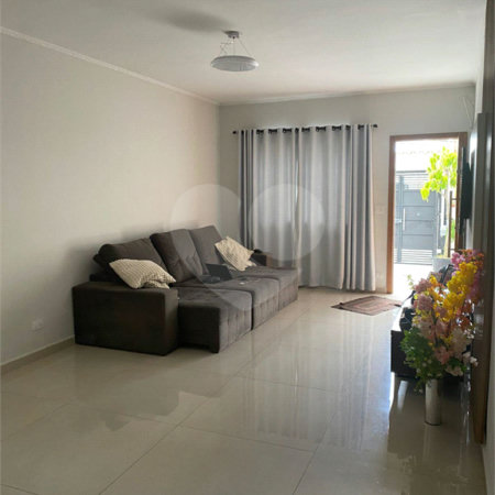 Sobrado à venda com 3 quartos, sendo 1 suíte, em Parada Inglesa, São Paulo, SP