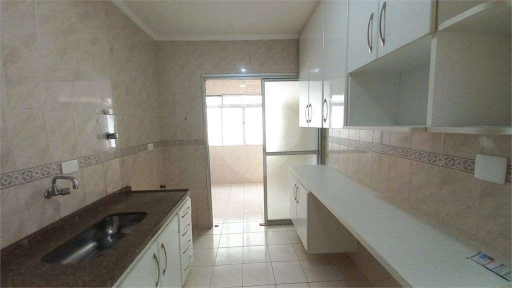 Apartamento à venda com 3 quartos em Jardim Londrina, São Paulo, SP