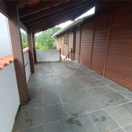 Casa à venda com 3 quartos, sendo 1 suíte,  em Jardim Villaça, São Roque, SP