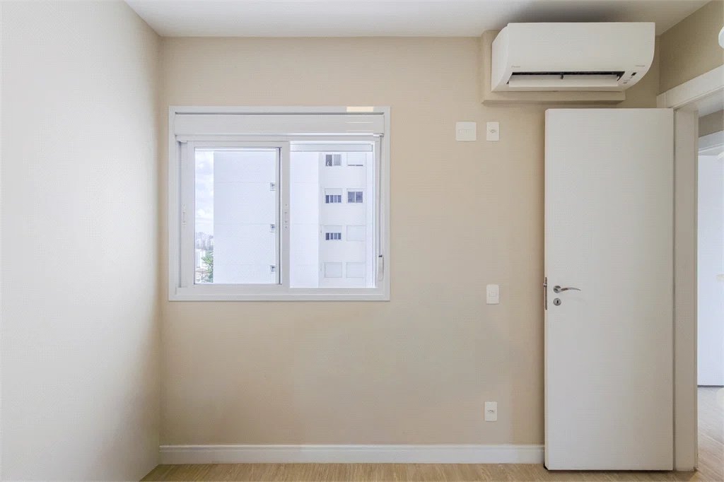 Apartamento à venda com 3 quartos, sendo 1 suíte, em Jardim Vazani, São Paulo, SP