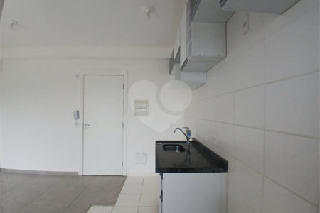 Apartamento à venda com 2 quartos, sendo 1 suíte, em Chácaras Manão, Mairinque, SP