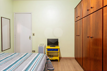 Sobrado à venda com 2 quartos, sendo 1 suíte, em Interlagos, São Paulo, SP