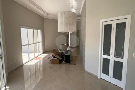 Casa à venda com 4 suítes no condomínio Jardim Residêncial da Villa Suiça, Indaiatuba - SP