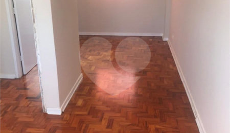 Apartamento à venda com 2 quartos em Cambuci, São Paulo, SP