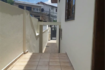 Sobrado à venda com 3 quartos, sendo 1 suíte, em Jardim Bonfiglioli, São Paulo, SP