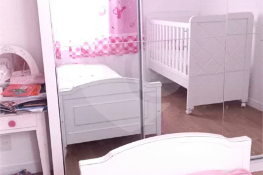 Sobrado à venda com 2 quartos, sendo 1 suíte, em Tremembé, São Paulo, SP