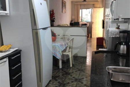 Sobrado à venda com 1 suíte em Jardim Luciana, Itaquaquecetuba, SP