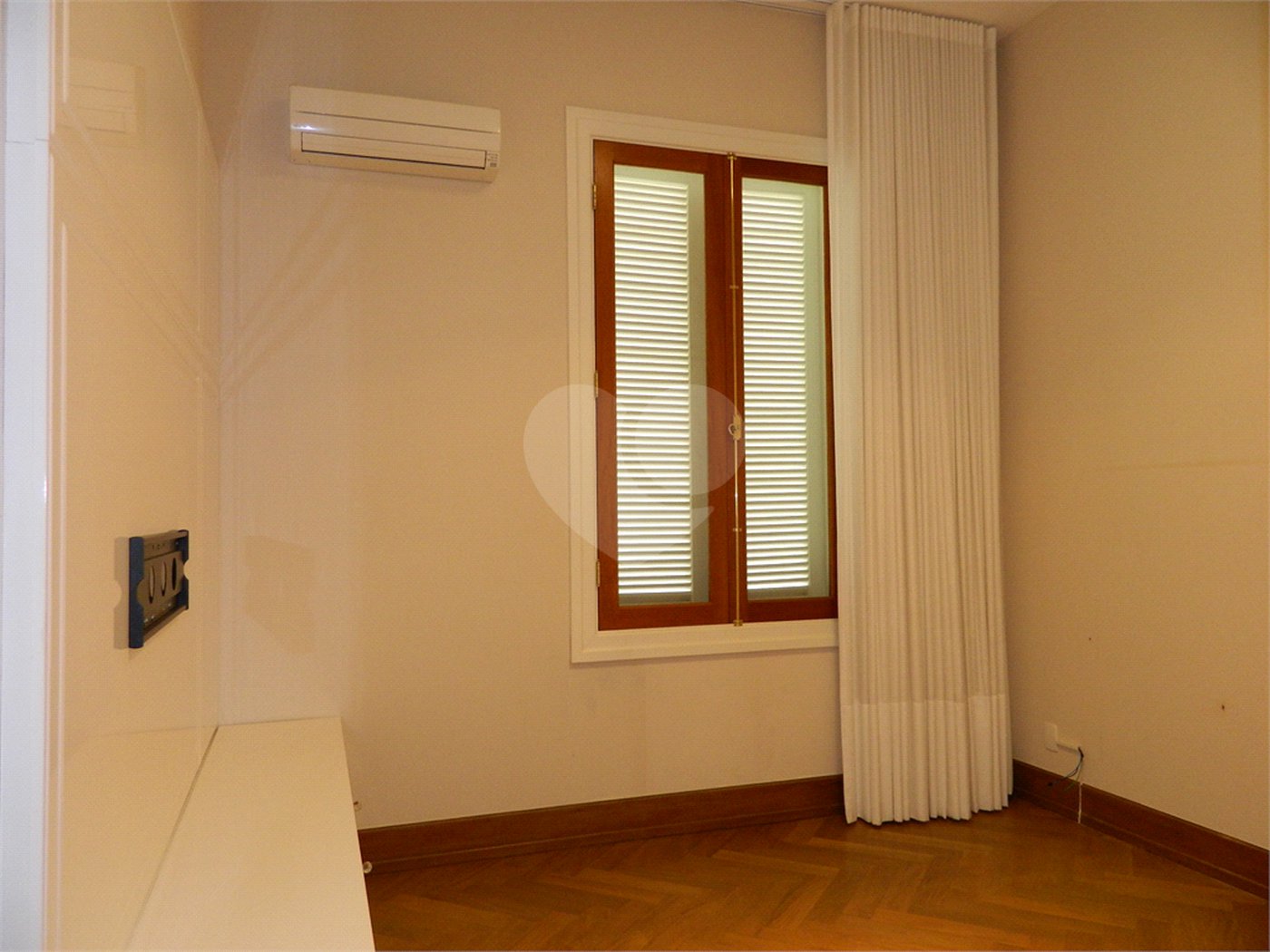 Casa à venda com 3 suítes no condomínio Fazenda Vila Real, Itu - SP