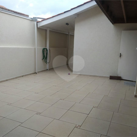 Casa à venda com 4 quartos, sendo 2 suítes, em Jardim Caparelli (mailasqui), São Roque, SP