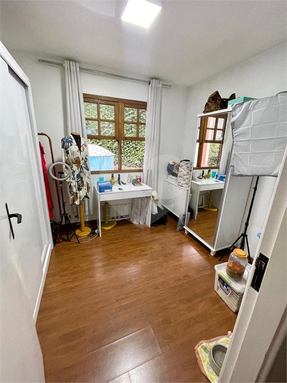Casa à venda com 3 quartos, sendo 1 suíte,  no condomínio Vila Nova de Mafra, São Paulo - SP